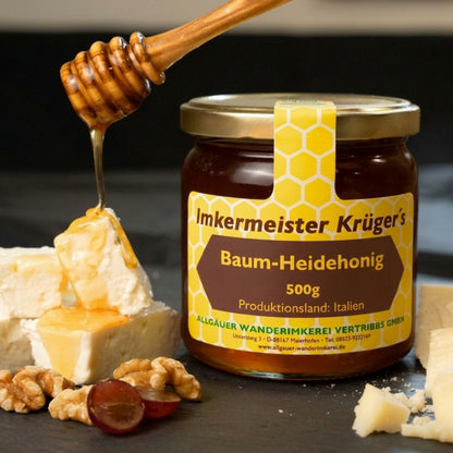 Seltener Baumheide-Honig 500g aus Italien, aus naturbelassenen Standorten, Laborgeprüft und direkt vom Imker, lecker zu herzhaften Speisen, Allgäuer Wanderimkerei